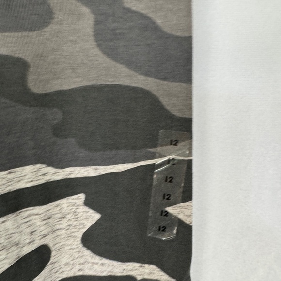 NWOT Justice girls camouflage full length leggings, stretchy pants size 12 - Picture 3 of 6